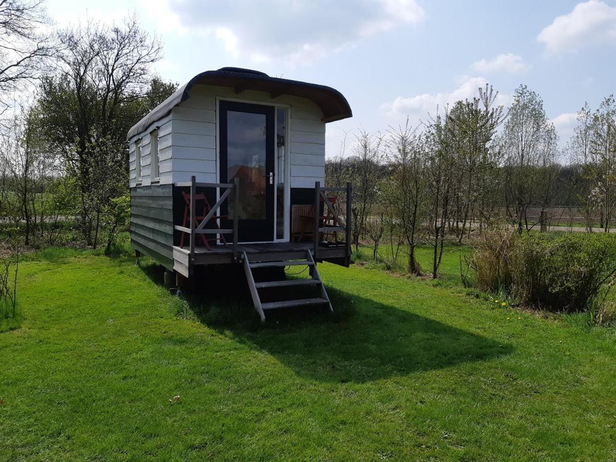 B&B Pipowagen "Het Wellnesst" Op Wellness Camping En B&B Stoltenborg Meddo Екстериор снимка